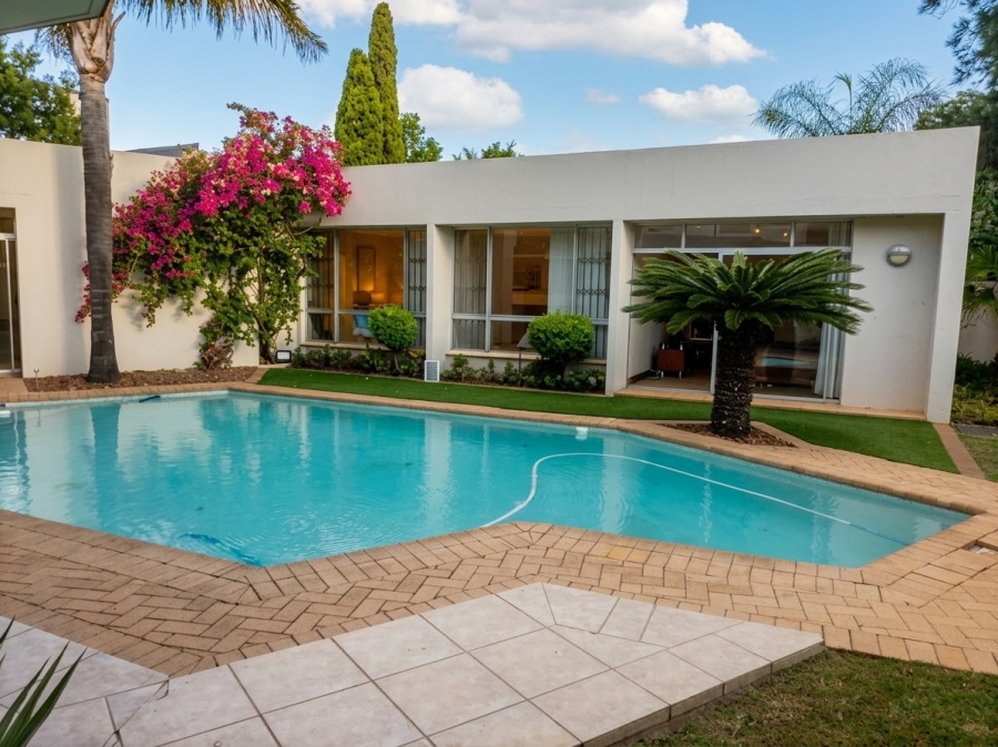 4 Bedroom Property for Sale in Heuwelsig Free State